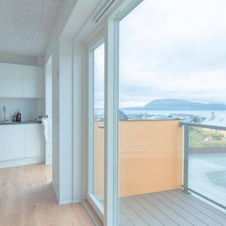 New / Stunning Sea View / Light / 3 Br Apartman Tórshavn Kültér fotó