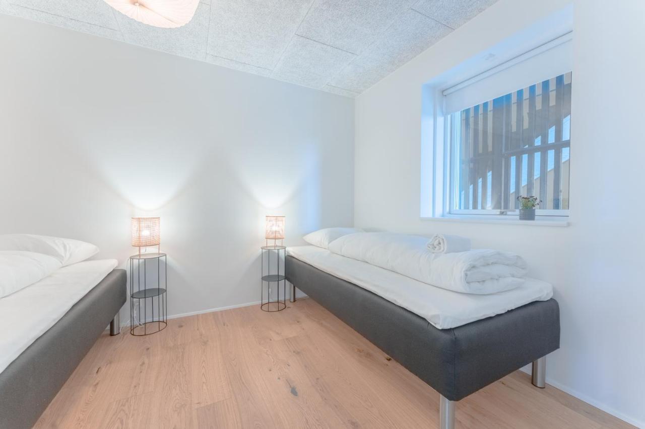 New / Stunning Sea View / Light / 3 Br Apartman Tórshavn Kültér fotó